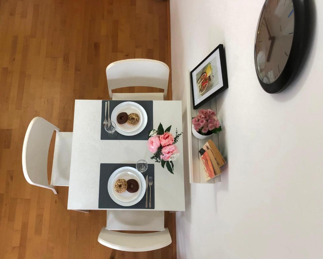 New, Bright Apartment Near The Metro! Vienna Esterno foto